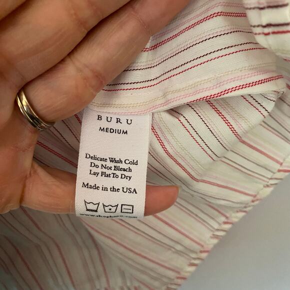 BURU Cream Pink Stripe Button Down Blouse Peter Pan Collar Women's size Medium - Picture 9 of 9